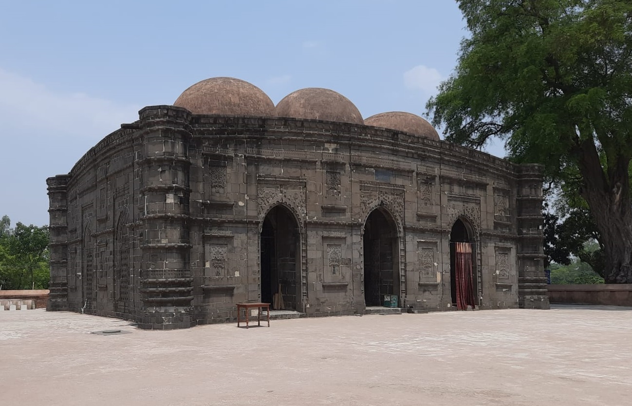 The Black Gem of Bengal and an Undying Testimony of History: Kusumba Mosque